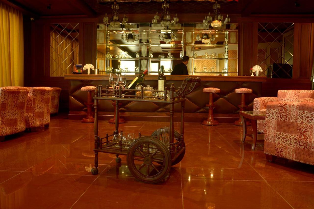 Hotel Chandela Khajurāho エクステリア 写真