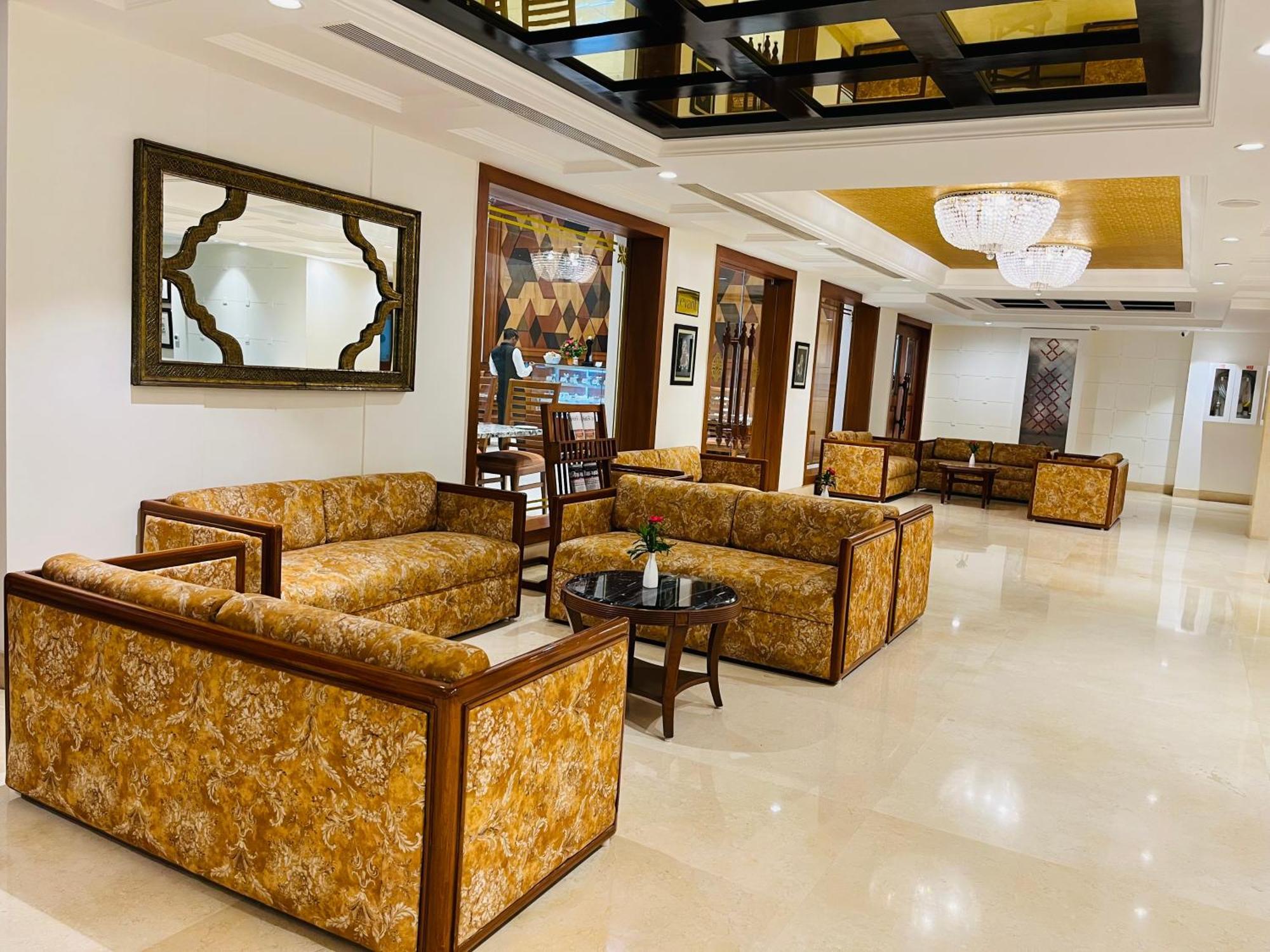 Hotel Chandela Khajurāho エクステリア 写真